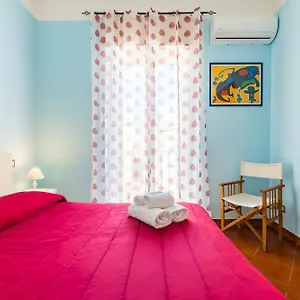 terrazza-san-paolo-by-napoliapartments.hotels-amalfi.com/